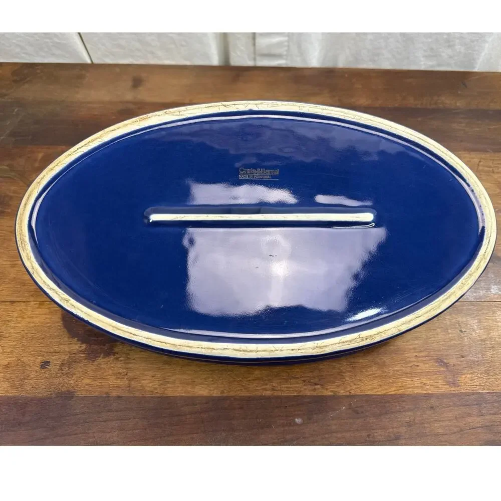 Crate & Barrel Portugal Stoneware Cobalt Blue Casserole Baking Dish With Handles